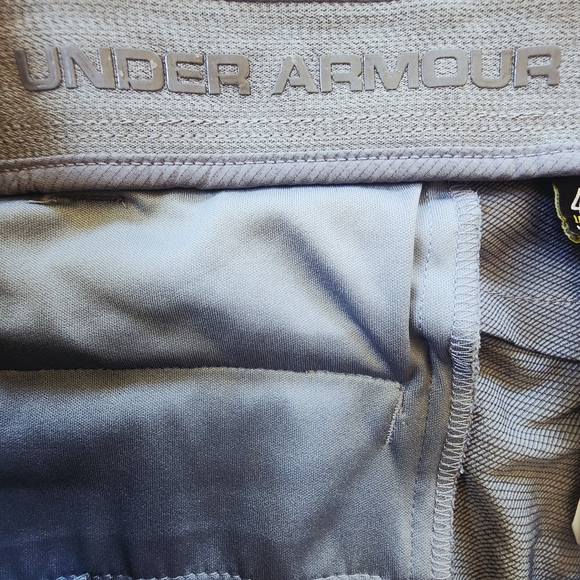 Under Armour Men's Light Gray Chinos - Picture 10 of 13